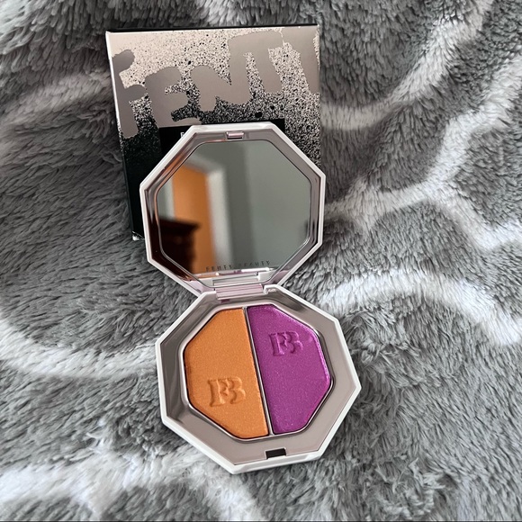 Fenty Beauty Other - FENTY BEAUTY KILLAWATT FREESTYLE HIGHLIGHTER (Mimosa Sunrise & Sangria Sunset)